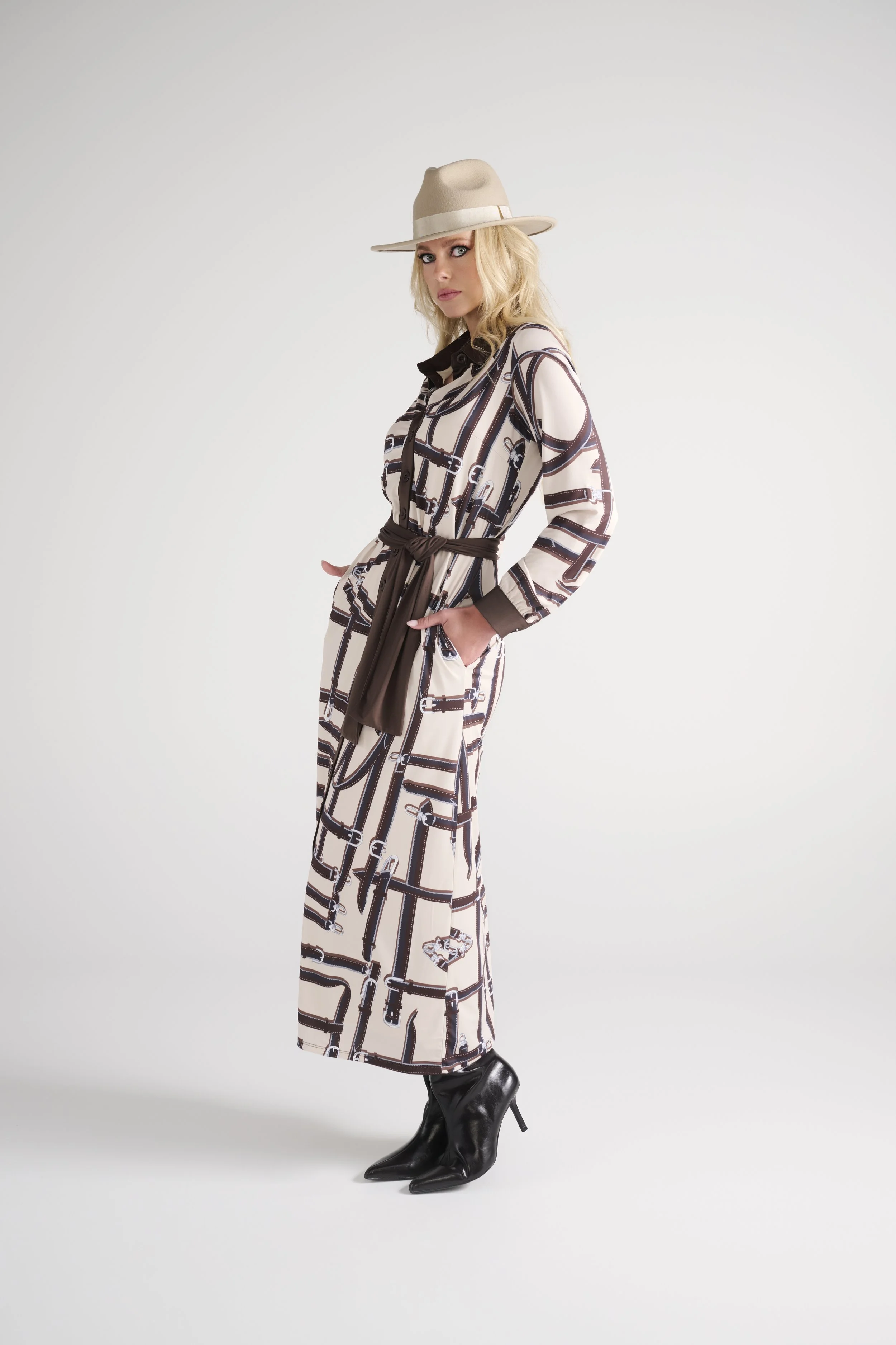 DRESS D102 P146.jpg