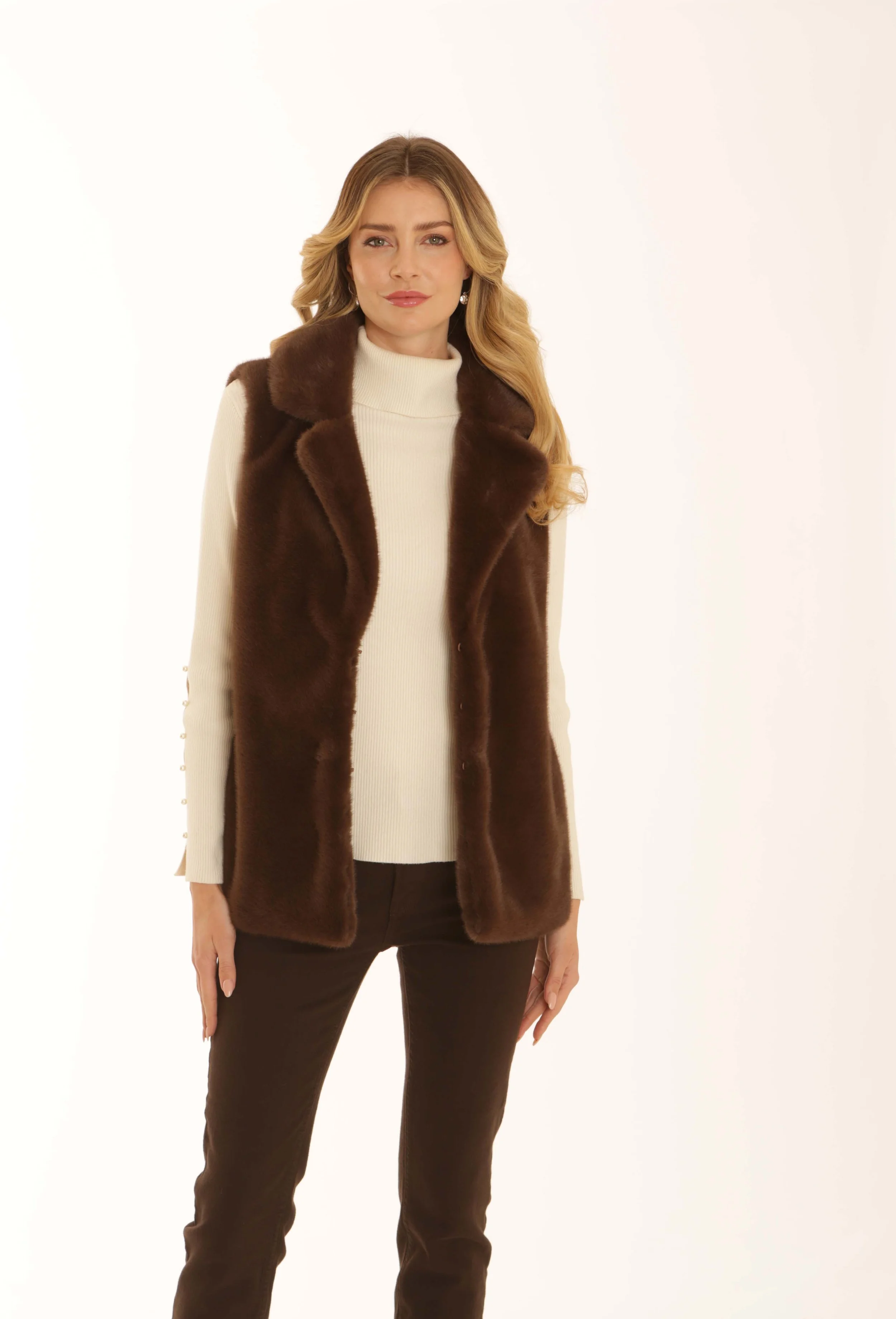 42655 solid fur gilet choc.jpg