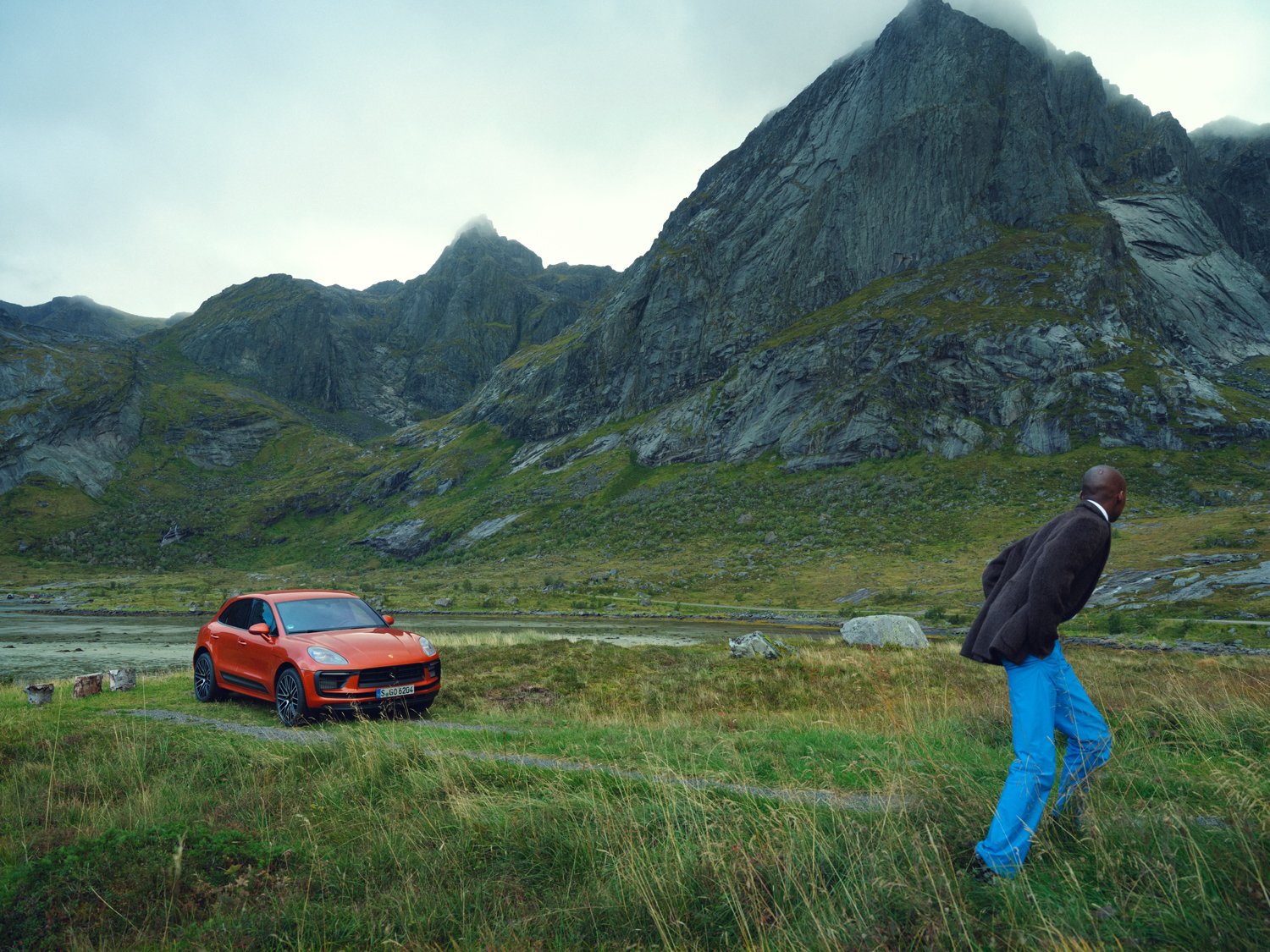 Heiko Richard_Grainbird_PorscheMacan_IntersectionMagazine_06.jpg