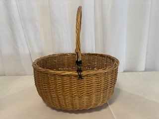 Large basket left Harvest Service - LHH - 4.10.26
