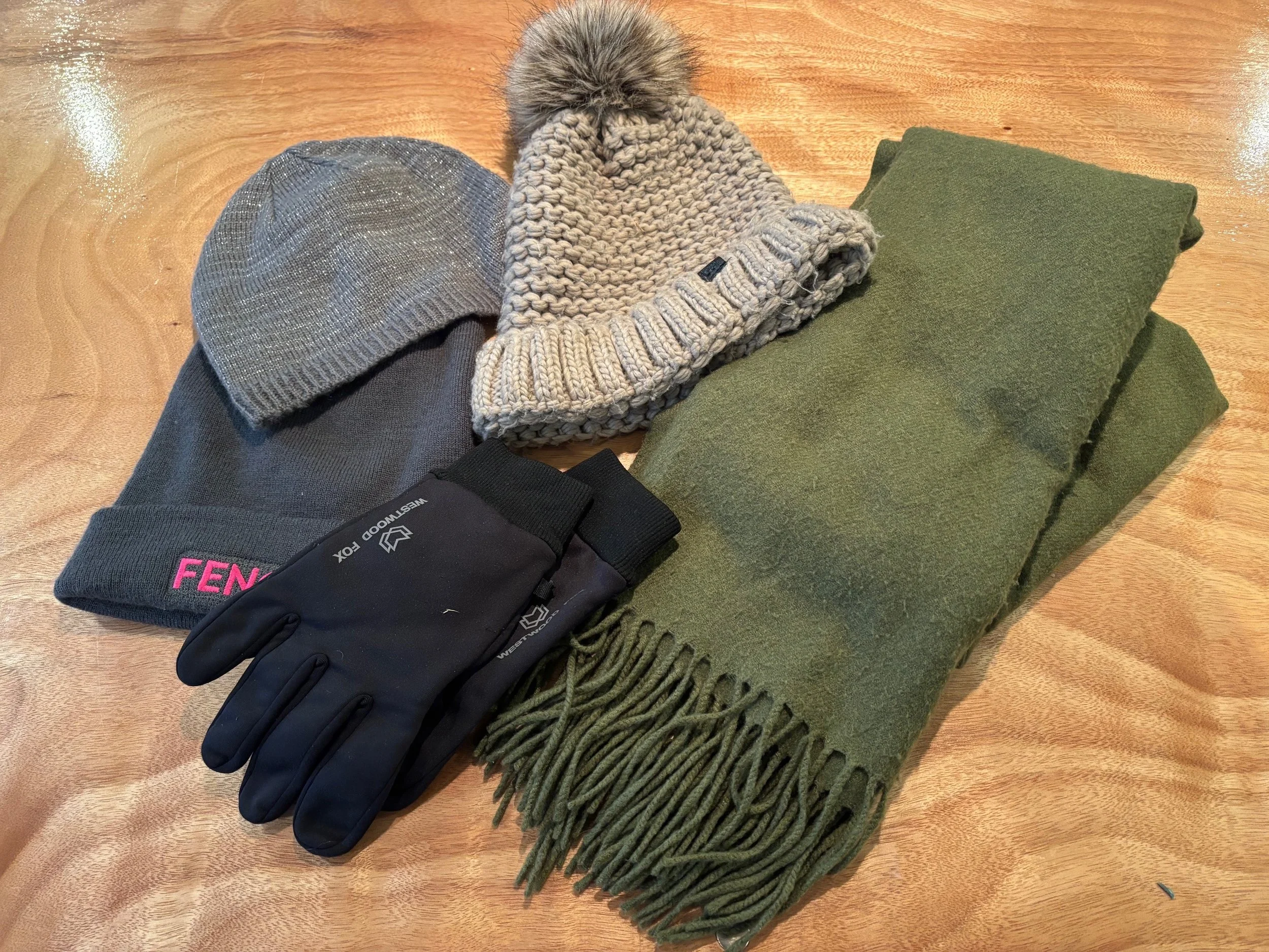 Selection of hats/gloves - Feb 2026