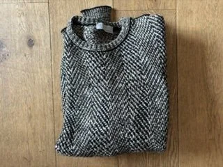 Missoni jumper - adult - left LHH 13.9.26