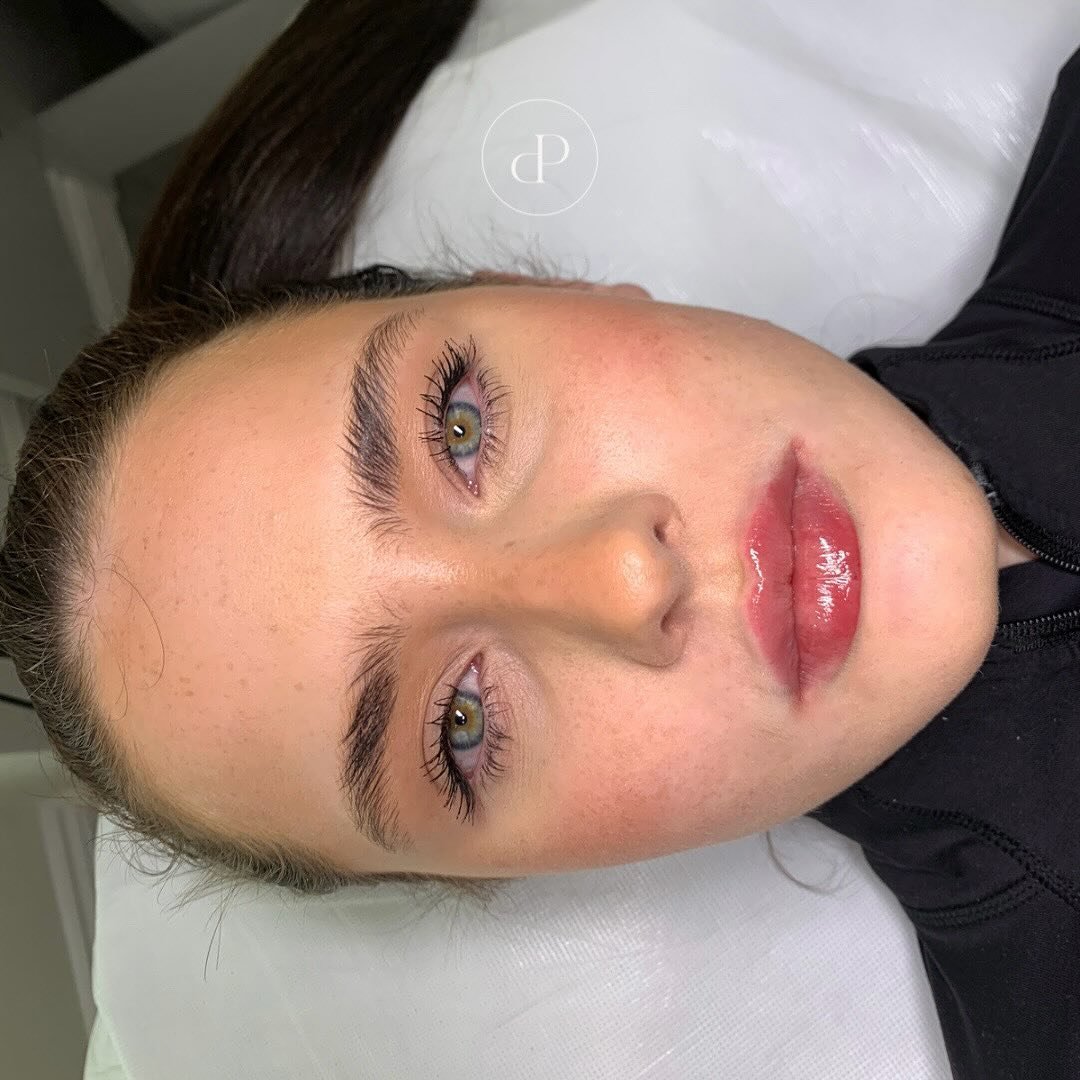 The most dreamy lips by Sophie 🤍

Subtle, defined pout with a little bit of extra volume added&hellip; 

Sophie&rsquo;s June availability&hellip;

Dronfield | 11th

Leeds | 3rd

London | 6th

Sophie is mostly fully booked in June now however July an