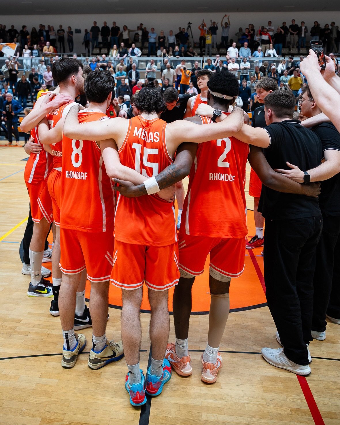 🔥 𝐏𝐑𝐎𝐔𝐃 𝐎𝐅 𝐓𝐇𝐈𝐒 𝐓𝐄𝐀𝐌 🔥

📸: @felix_visuals 

#Dragons #DragonsRh&ouml;ndorf #ProB #Playoffs2026