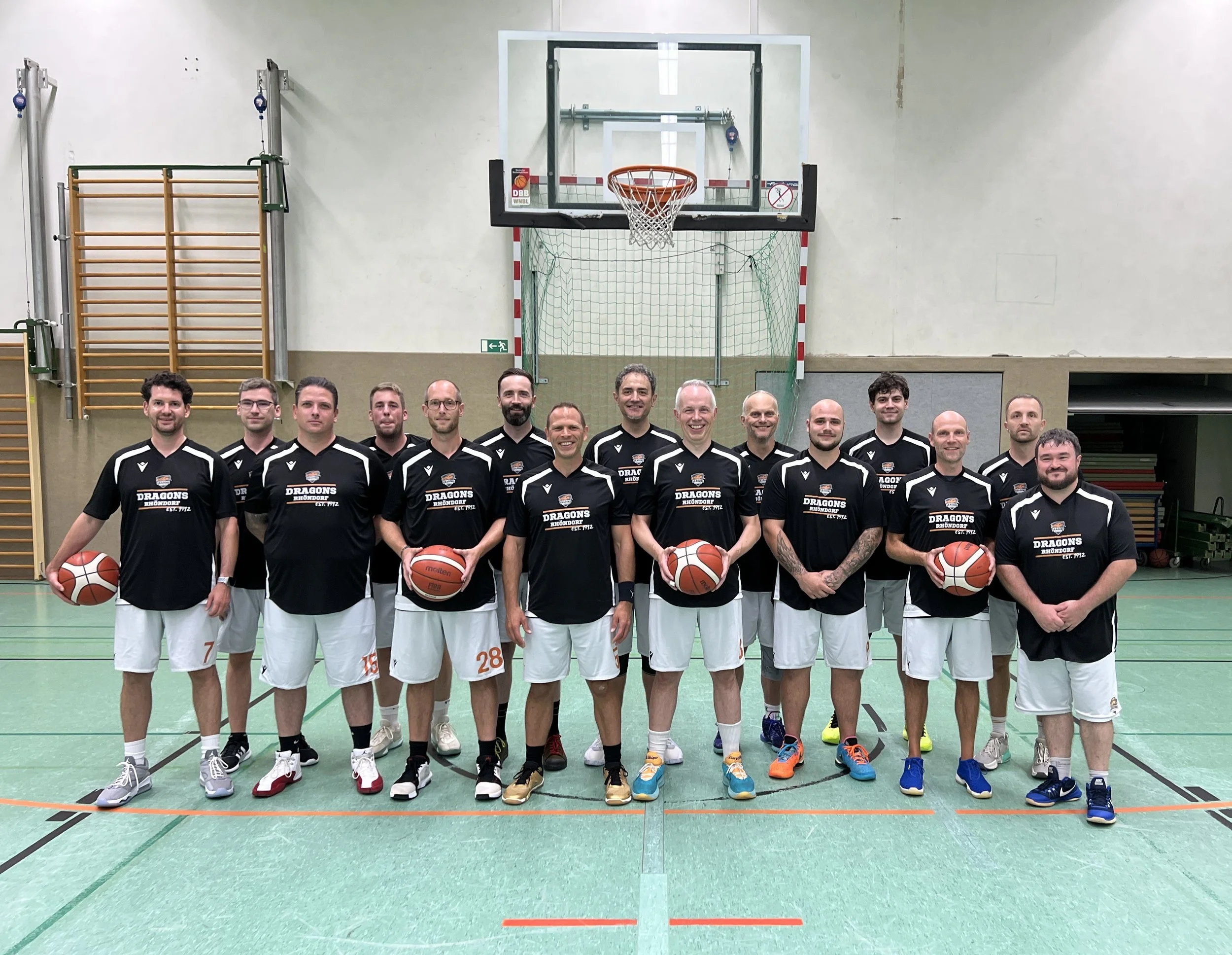Herren 7 Teamfoto.jpg