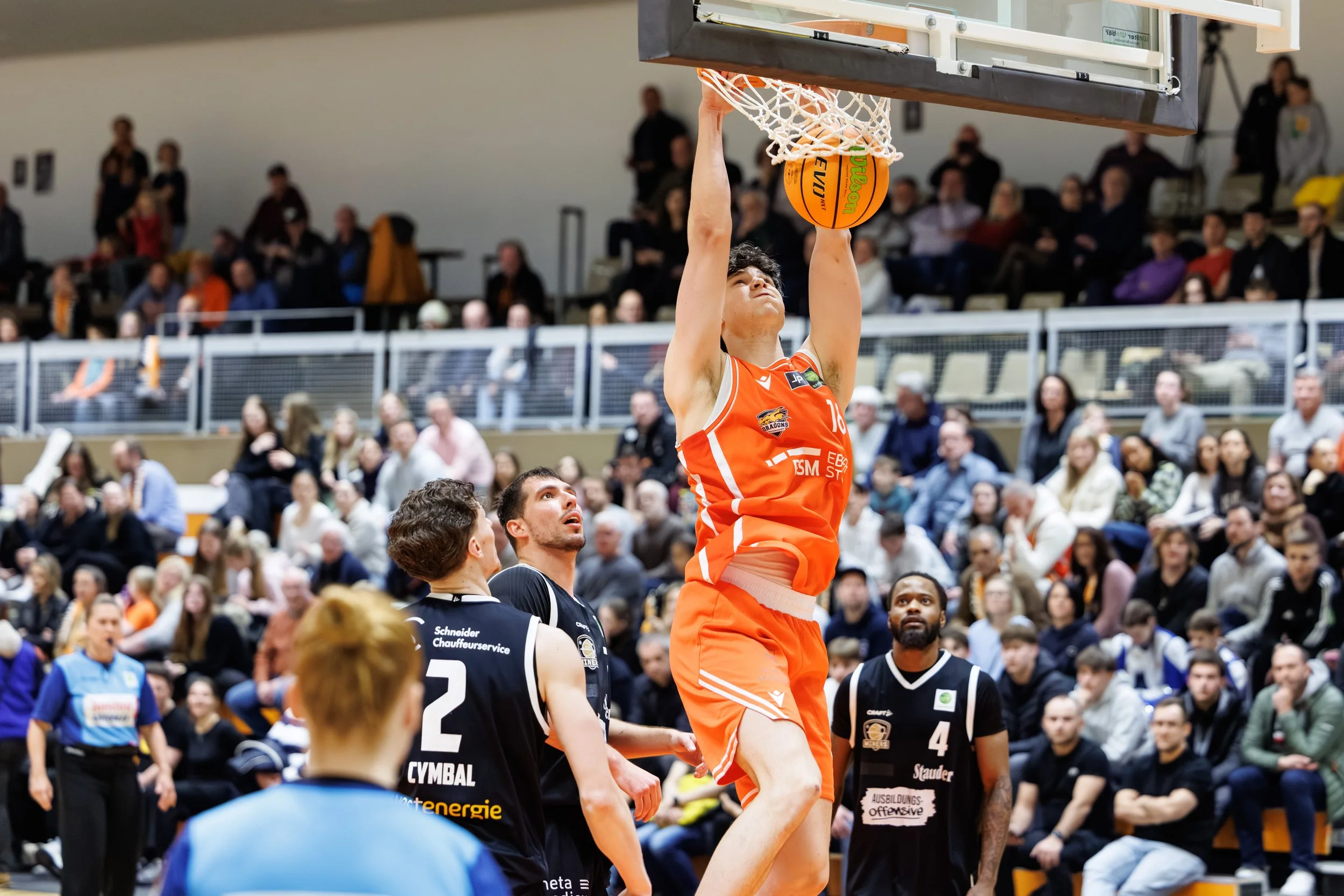 Sadi bleibt eine weitere Saison ein Dragon!