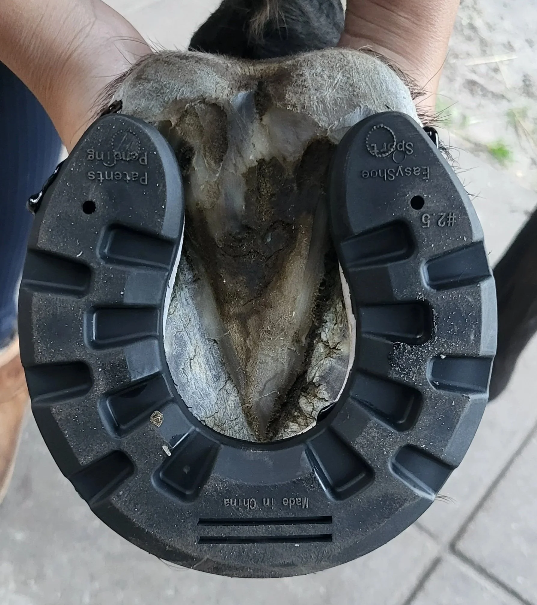 Glueshu gelijmd beslag