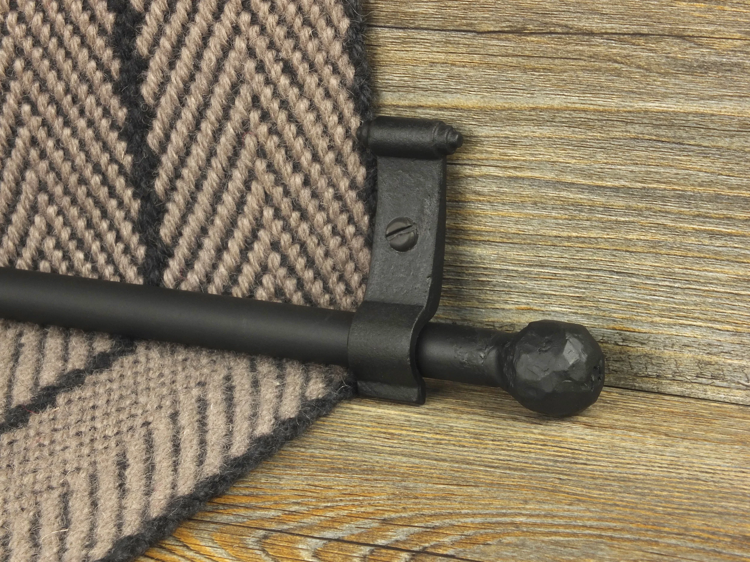 stairrods-blacksmith-ball 1 .jpg