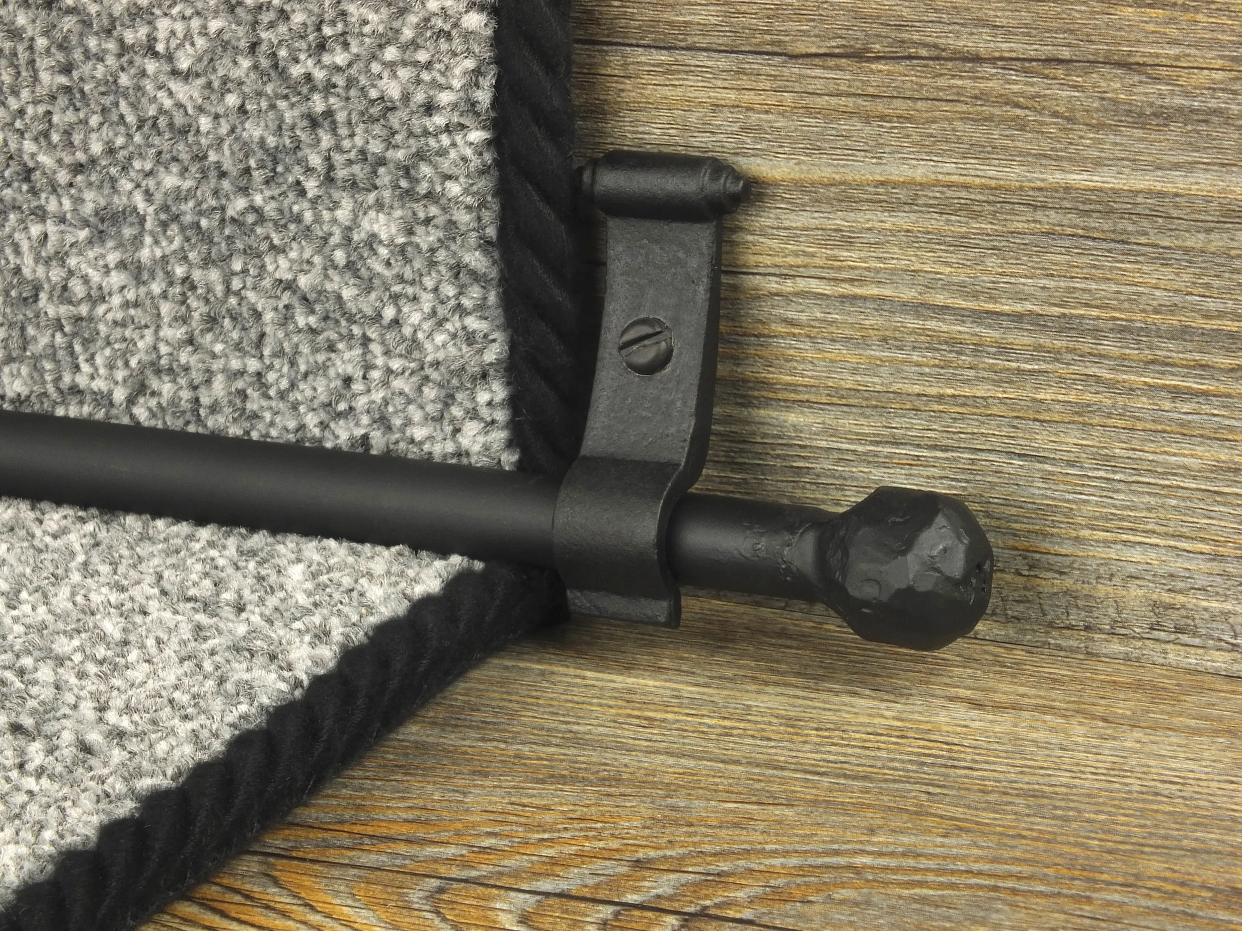 stairrods-blacksmith-ball 2.jpg