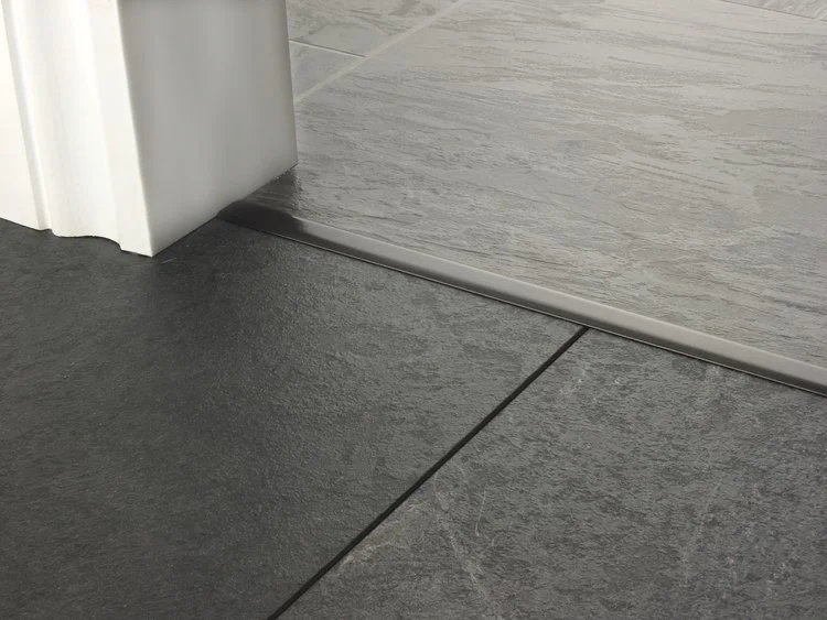 door_bar_little_t_pewter.jpg
