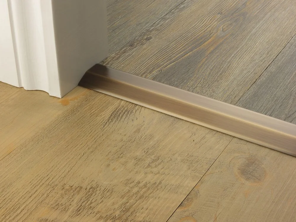 door_bar_antique_brass_two_way_ramp_6mm_lvt_lvt.jpg