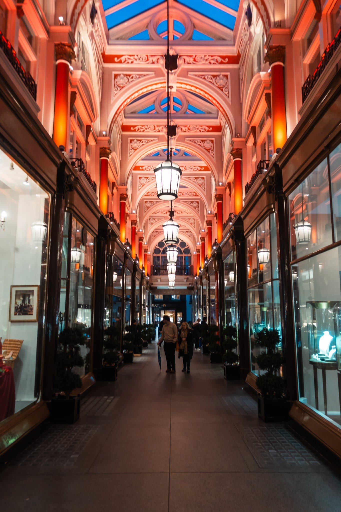 mini-London_2023_ Arcades (4 of 5).jpg