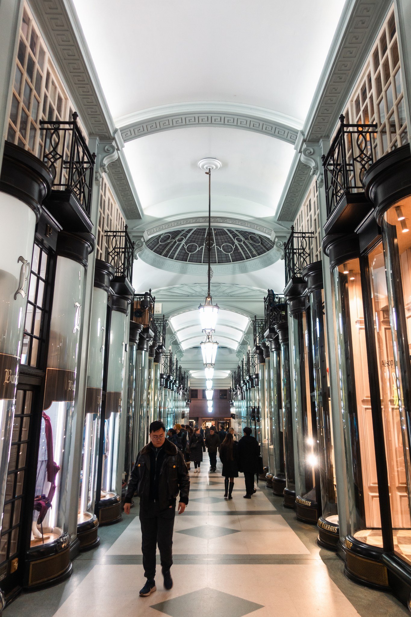 mini-London_2023_ Arcades (5 of 5).jpg