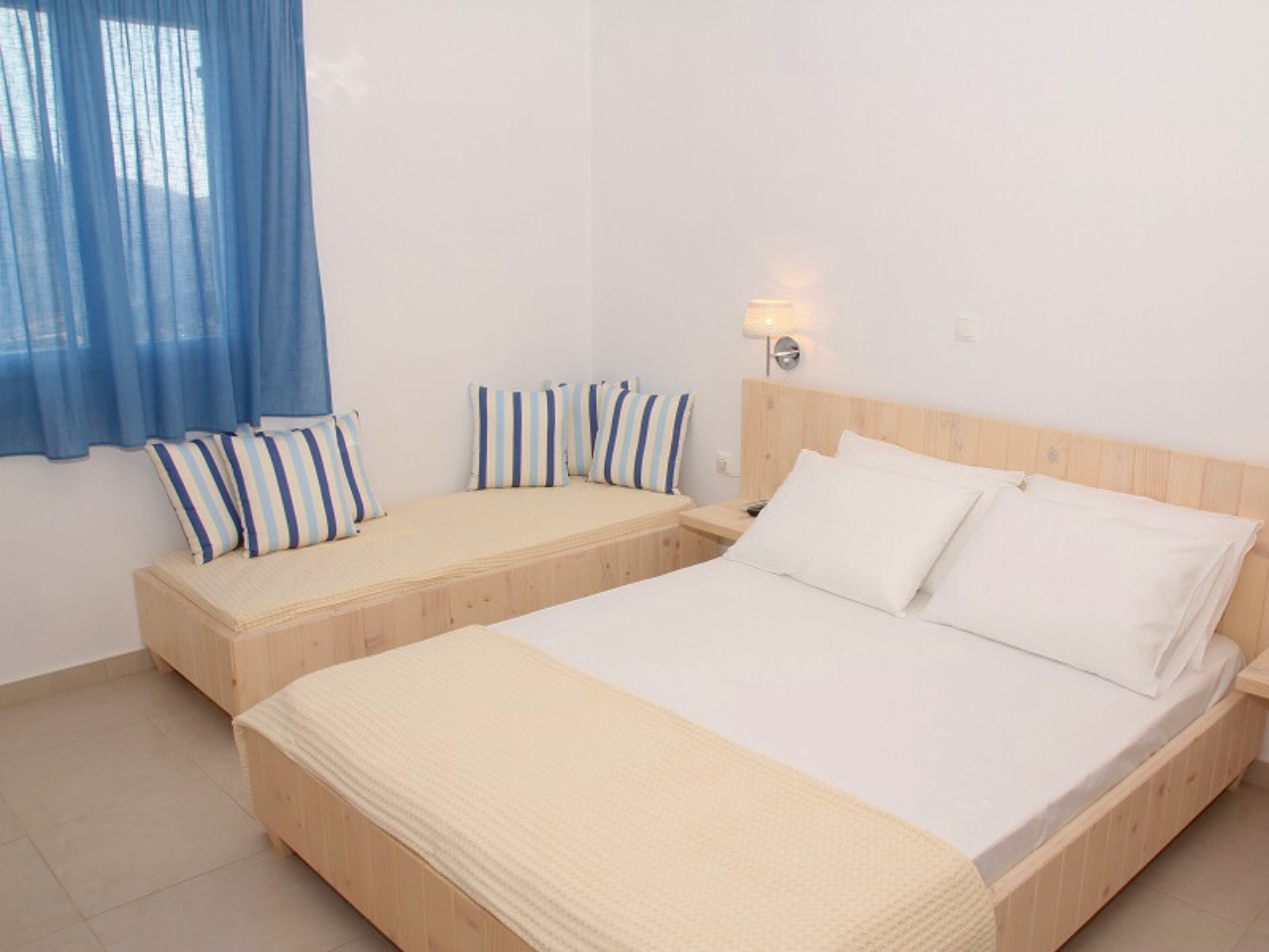 Irakleia Accommodation S2.png