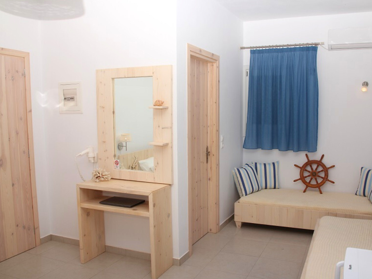 Irakleia Accommodation S3 (2).png