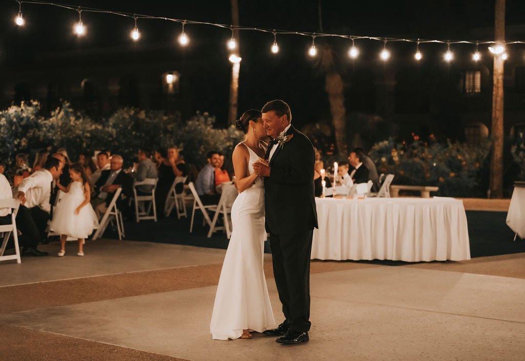 strike-bridal-bar-milwaukee-wi-sarah-seven-giovanna-vneck-wedding-dress-26