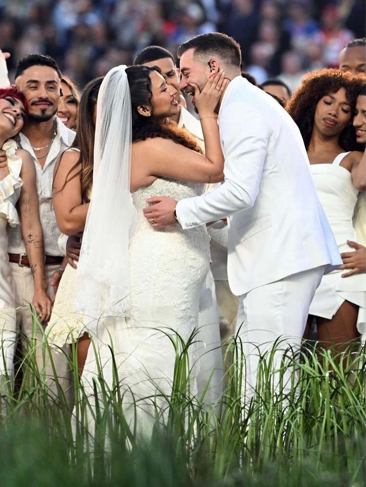 this is one of those moments.

the dress? becoming jane by @hayleypaigebride
the best part? you don&rsquo;t have to admire it from your phone.

you can try it on at strike THIS weekend only!

blink and you&rsquo;ll miss it. this is a limited, one-wee