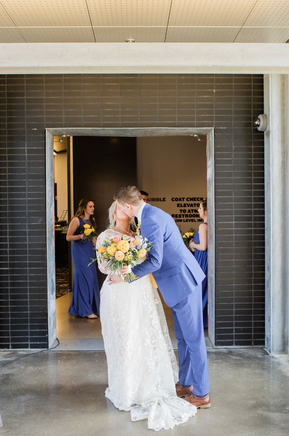 strike-bridal-bar-milwaukee-wisconsin-studio-levana-lilach-long-sleeve-wedding-dress-33