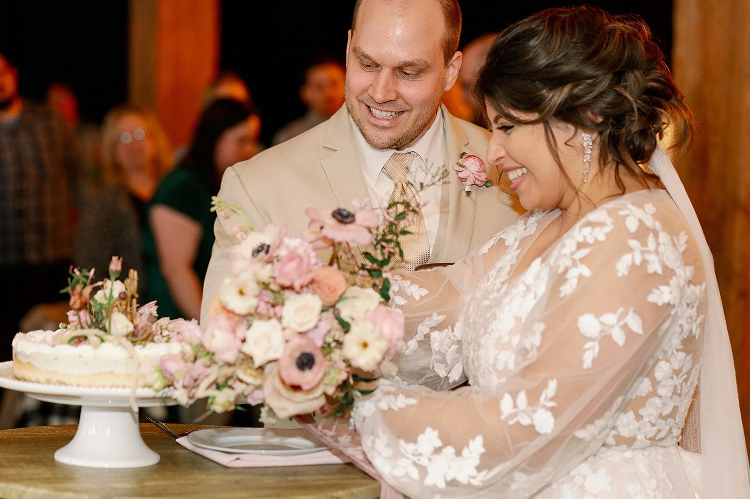 milwaukee-wisconsin-wedding-strike-bridal-bar-long-sleeve-wedding-dress-28