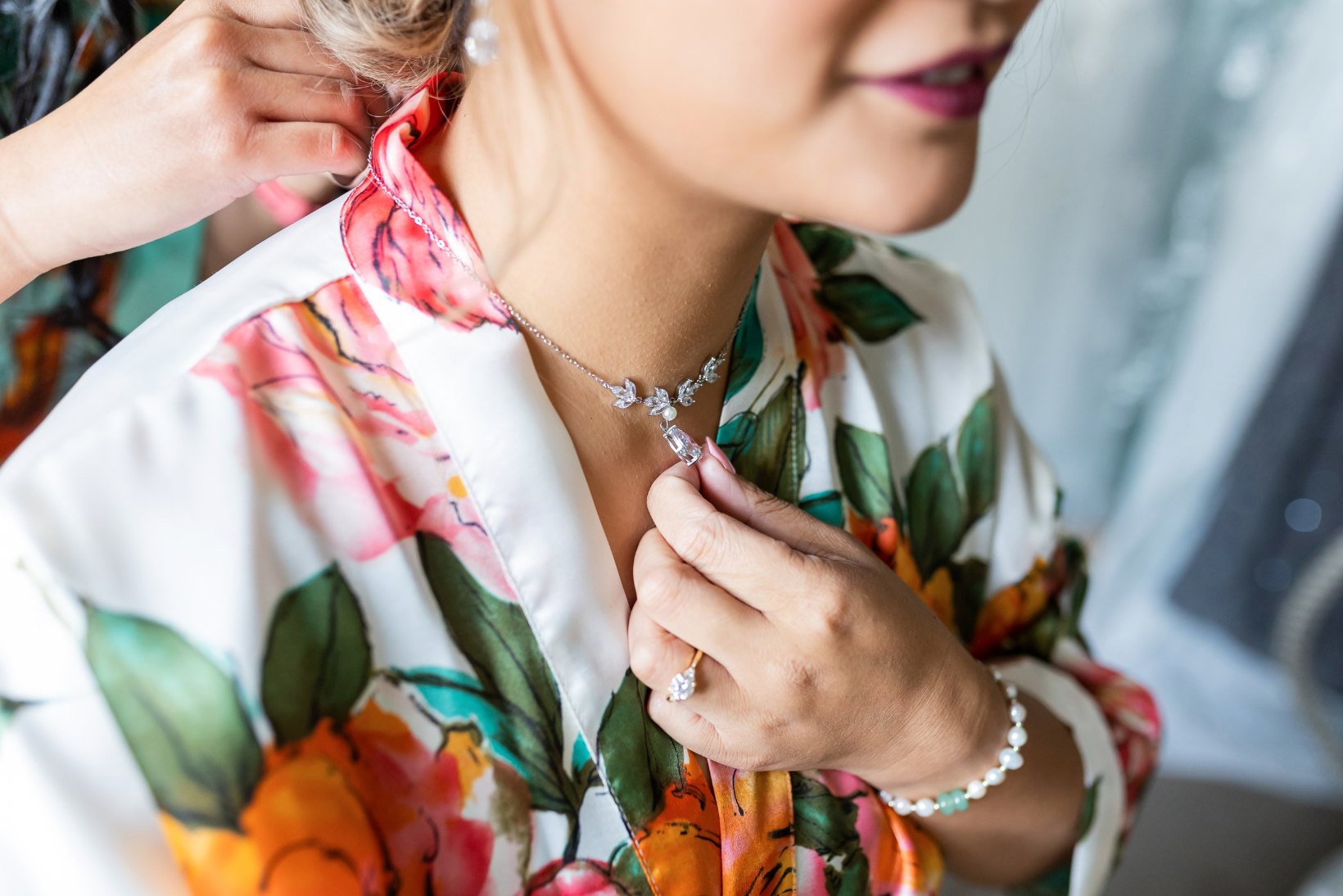 Milwaukee-wisconsin-strike-bridal-bar-english-ivy-alena-leena-wedding-dress-12