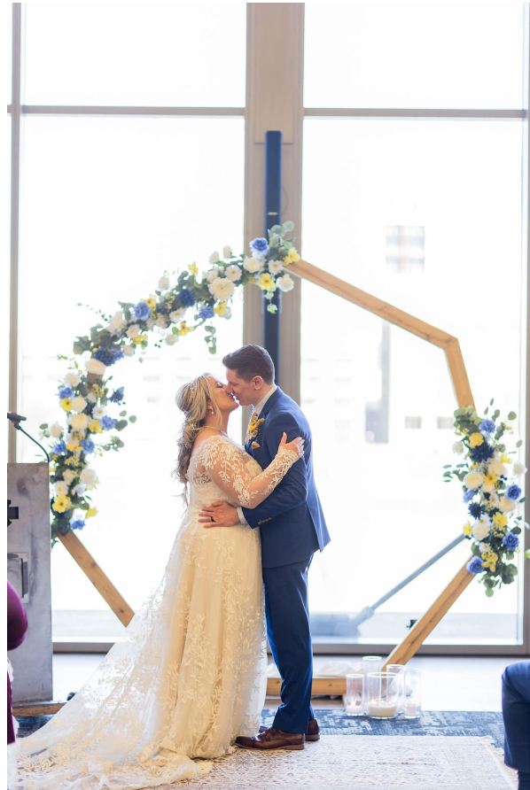 strike-bridal-bar-milwaukee-wisconsin-studio-levana-lilach-long-sleeve-wedding-dress-29