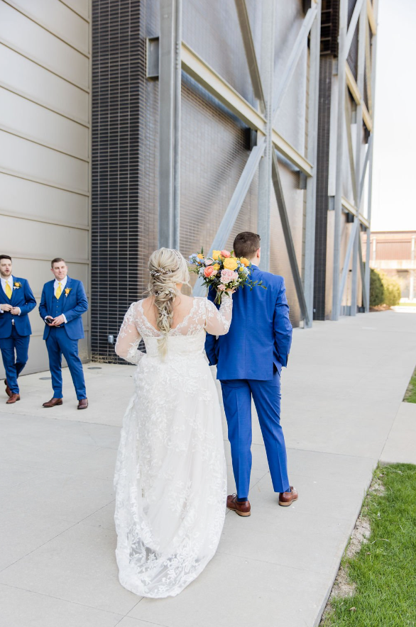 strike-bridal-bar-milwaukee-wisconsin-studio-levana-lilach-long-sleeve-wedding-dress-12