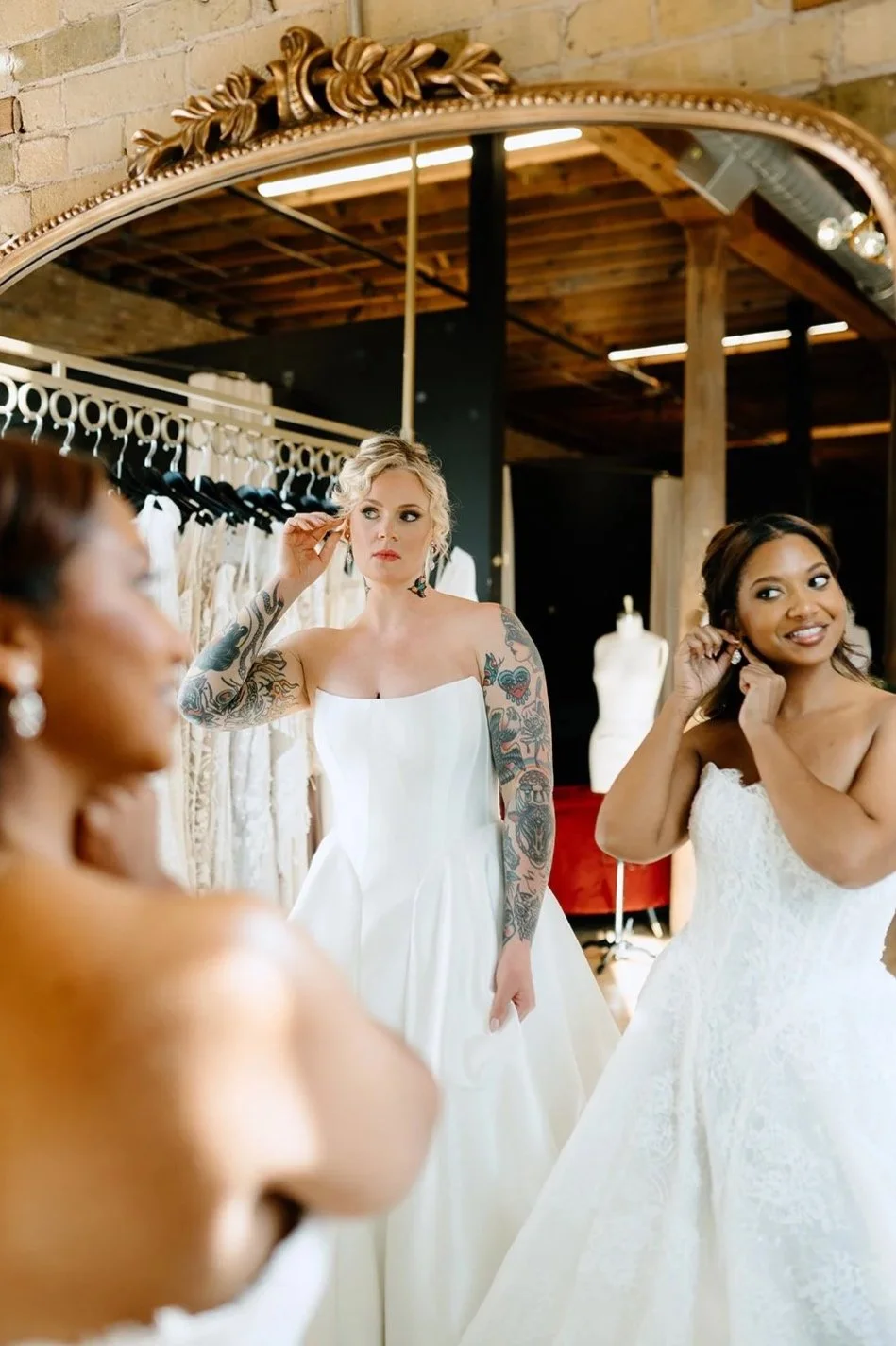 Strike Bridal Bar
