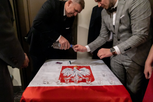 Milwaukee-wisconsin-strike-bridal-bar-english-ivy-alena-leena-wedding-dress-20