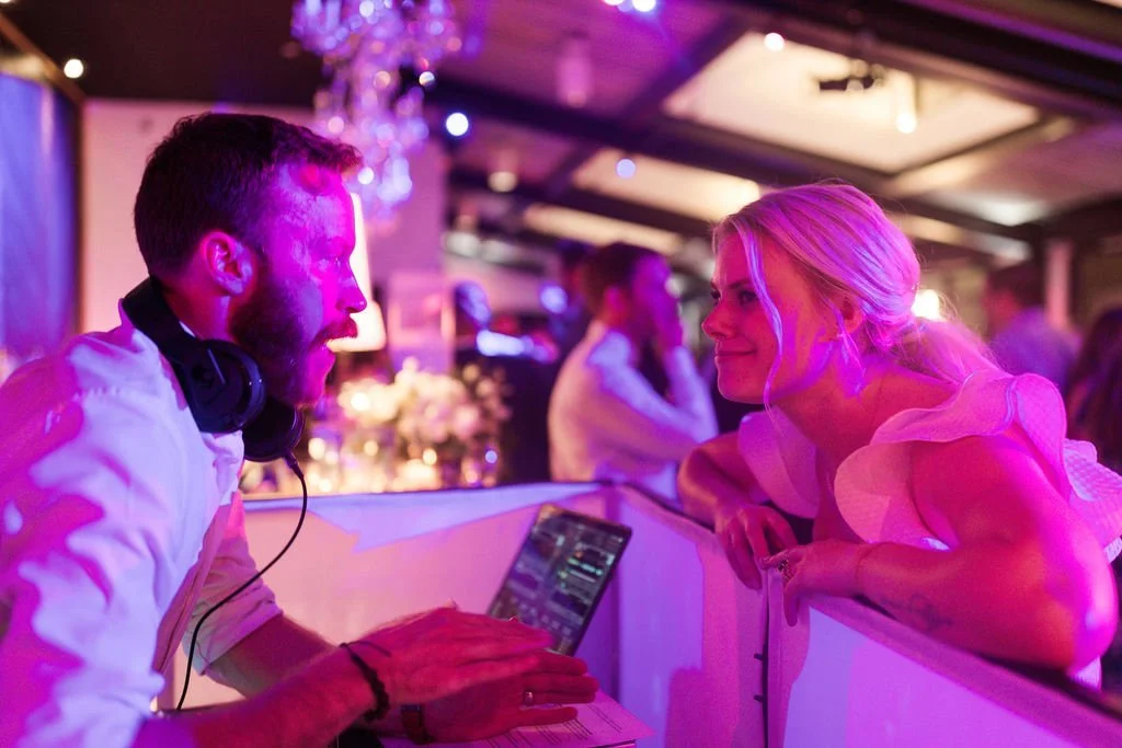 strike-bridal-bar-real-bride-blog-kaitlyn-daniel-milwaukee-wedding-mimosa-alena-leena-dress-42