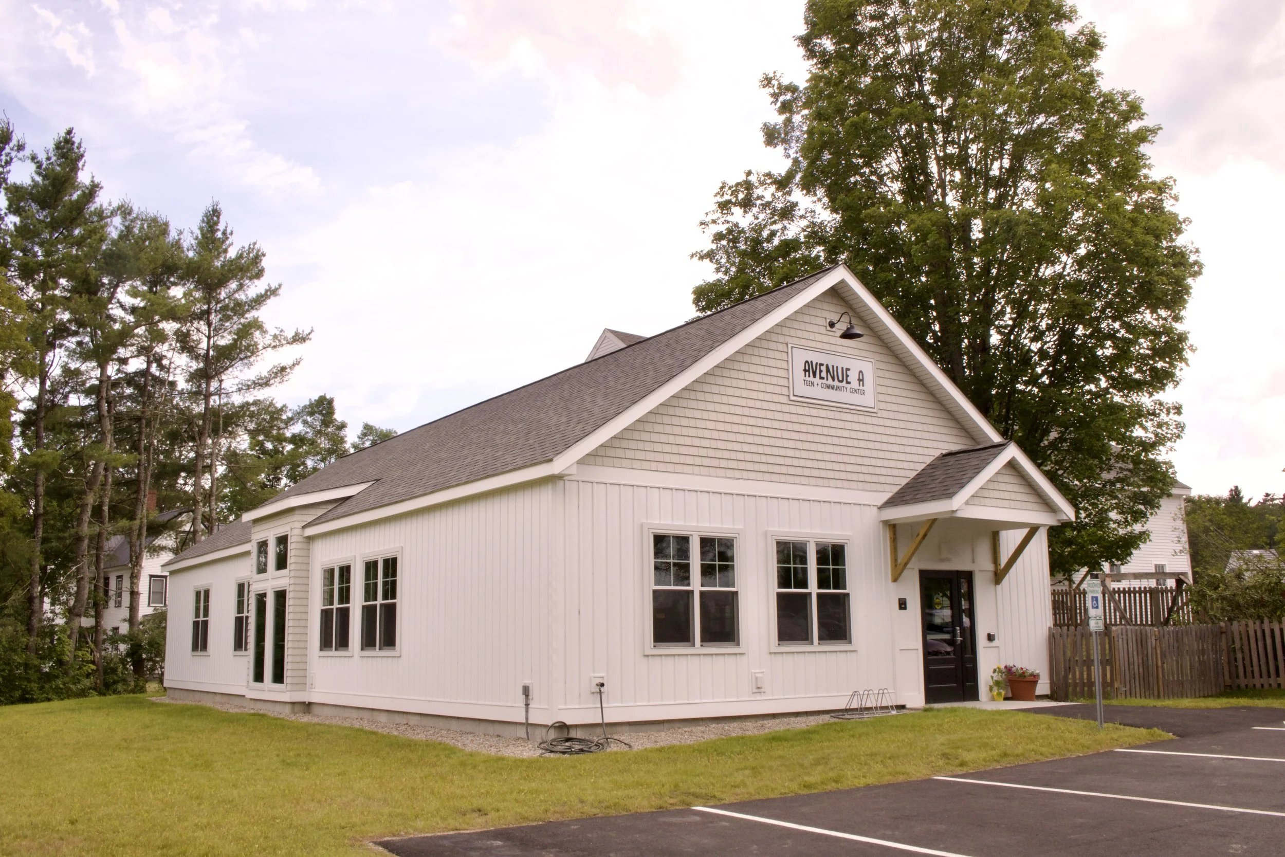 The Grapevine - Avenue A Teen Community Center