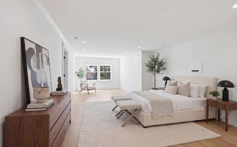 Master bedroom 01.jpg