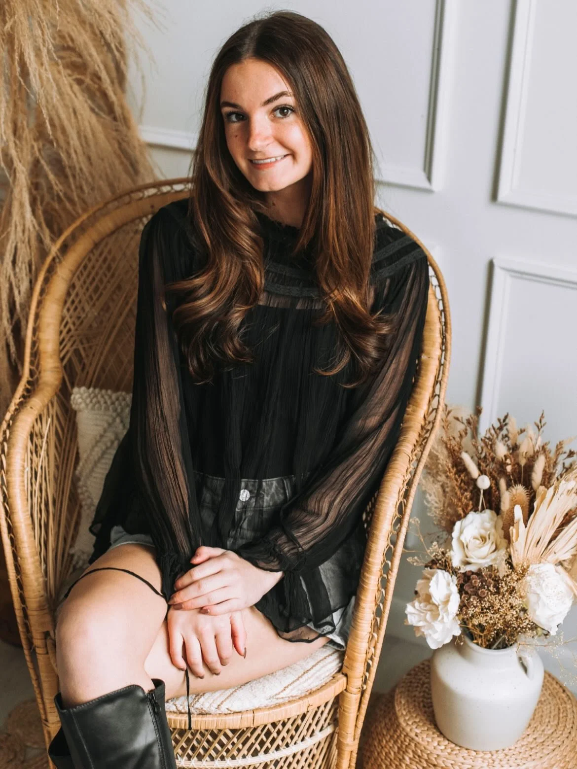 🎉 Happy 21st Birthday to our girl, Hadleigh!! 🎉 

You brighten up the salon every day, and we already know this next year will be your brightest one yet. 🌟 ☀️ ✨ We love you, @hairbyhadleigh_ , and are SO proud of you! 💛 

Cheers to 21; it&rsquo;s