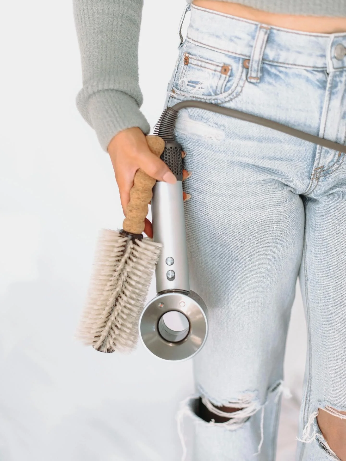 We&rsquo;re not cutting corners over here.

The tools we use on your hair &amp; extensions matter just as much as the technique we put into it. High-quality professional heat tools, brushes, lighteners and take home products protect the integrity of 