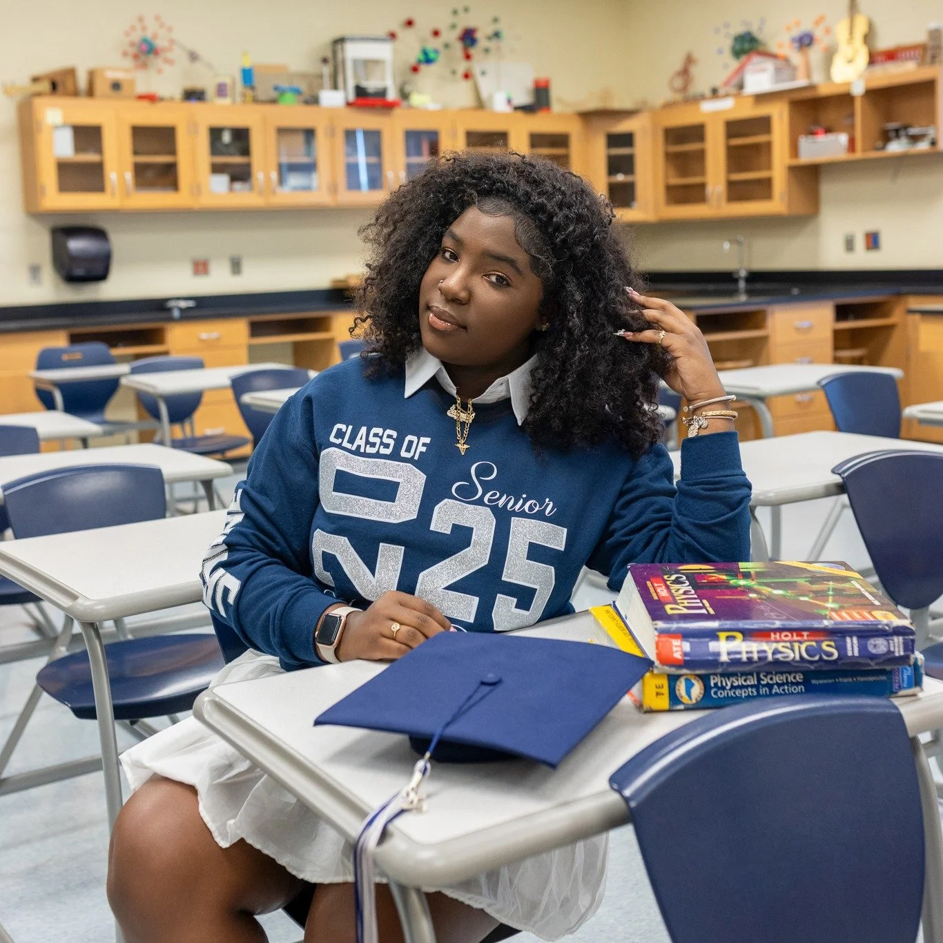 Book those graduation photos early 🎓

Booking early means:
&bull; you get the date you actually want
&bull; you&rsquo;re not rushed or stressed
&bull; we have time to plan your outfits + location
&bull; your photos come out exactly how you envisione