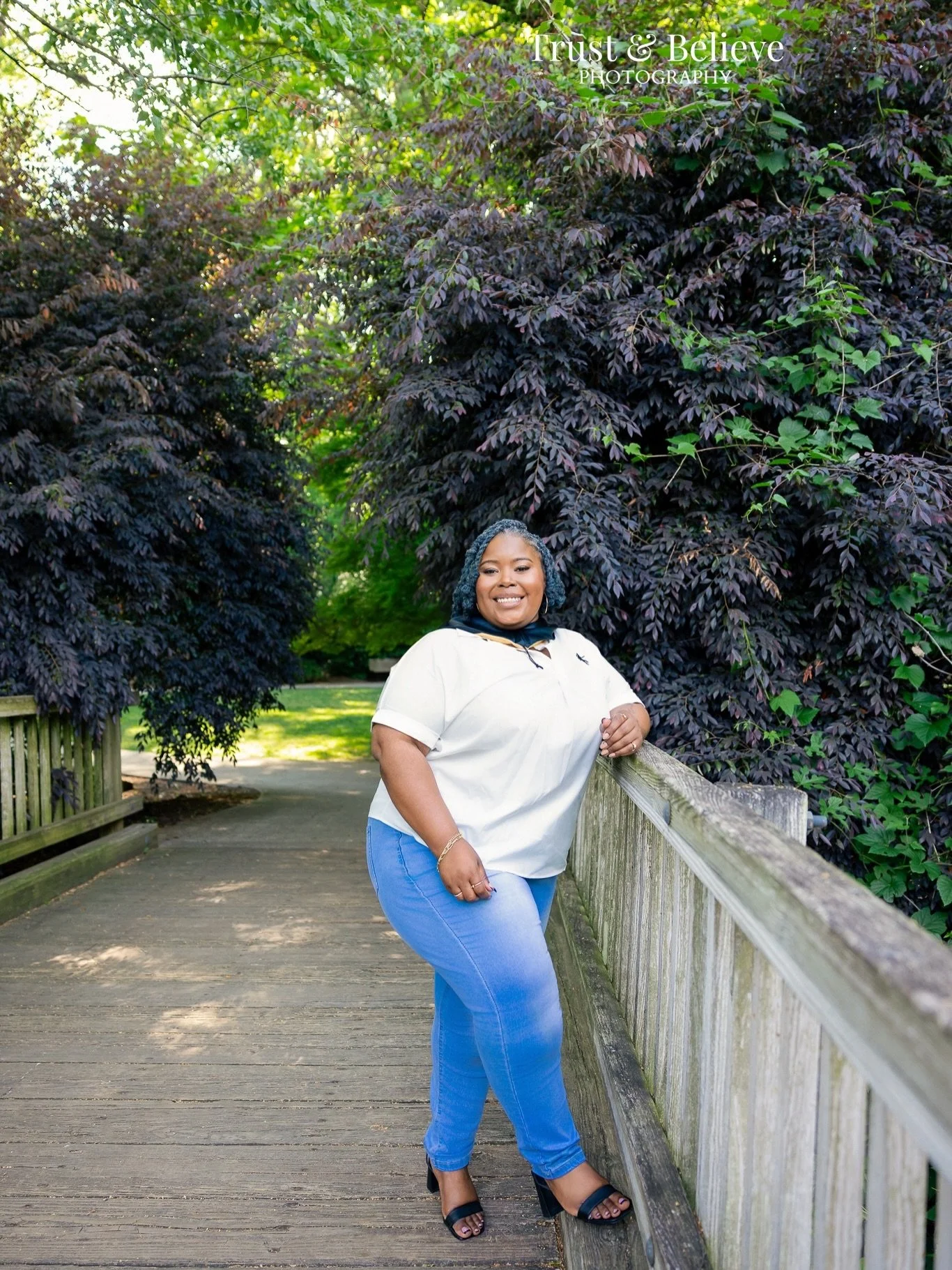 So proud of her 👏🏾✨ From long nights, hard work, &amp; sacrifices&hellip;she officially earned her Master&rsquo;s in Social Work! 🎓💛 One thing about it, social workers pour into everybody else, so this moment deserves to be celebrated BIG!

Help 