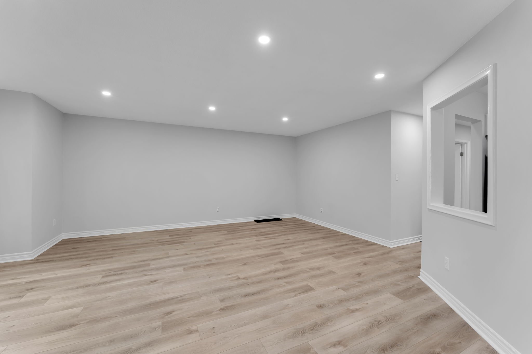 8-web-or-mls-9-rockford-pl-1.jpg