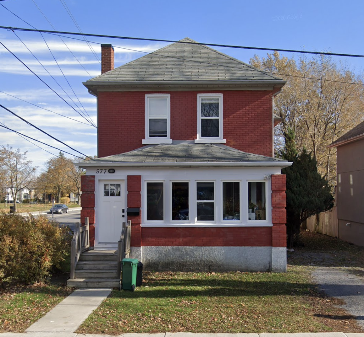 577 Frontenac- Full House