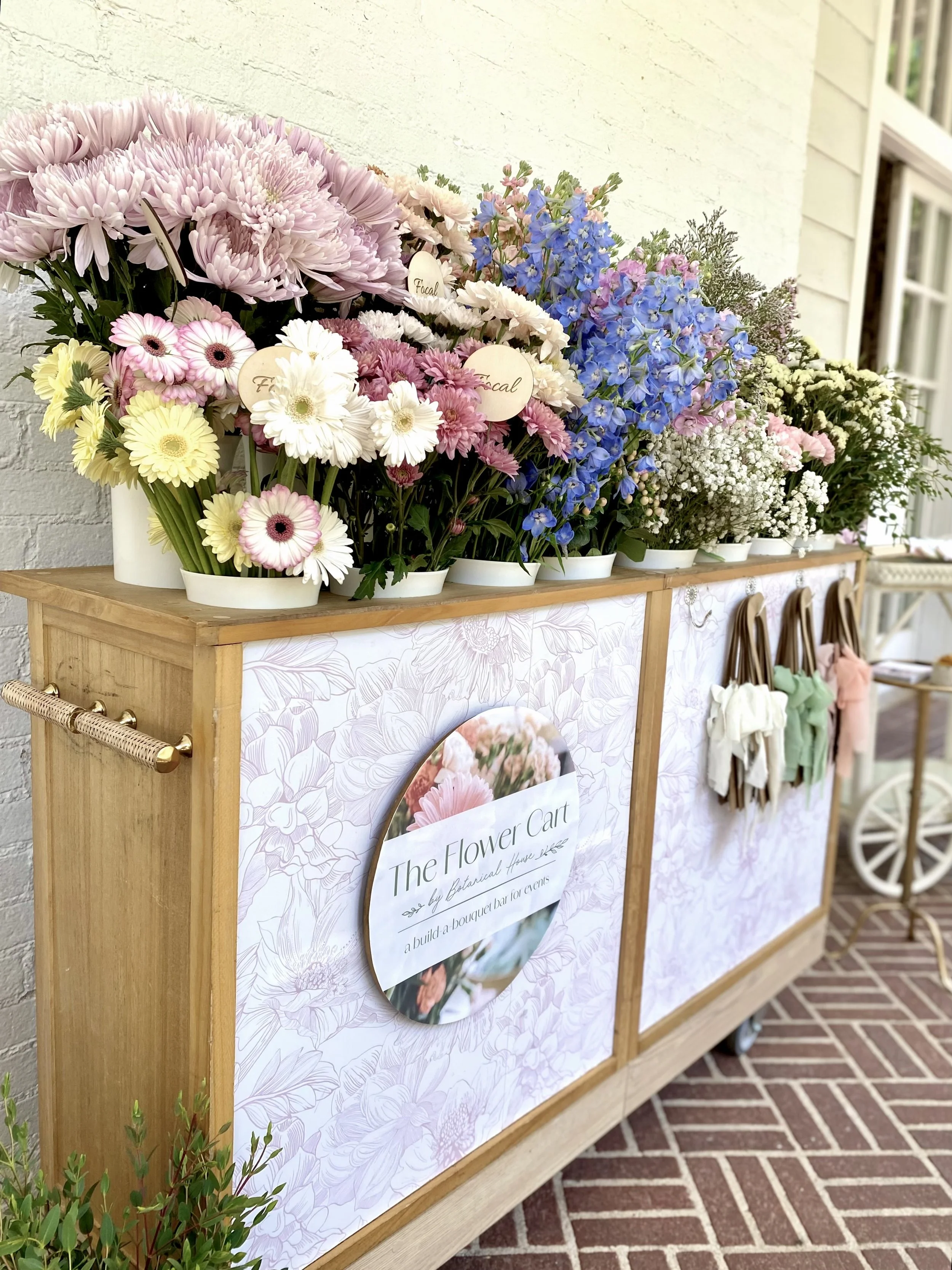Mobile Bouquet bar cart full of fresh flowers in charlotte north carolina