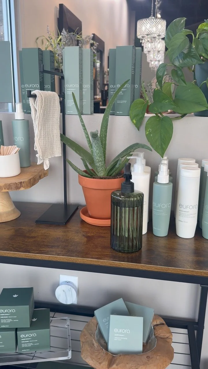 This past week I had the honor and pleasure to launch @soulbeautifulsalon right outside of Salt Lake City!
When I started this journey, never did I realize the beauty {figuratively & literally} I’d gain exposure to.
⛰️Utah, you and your