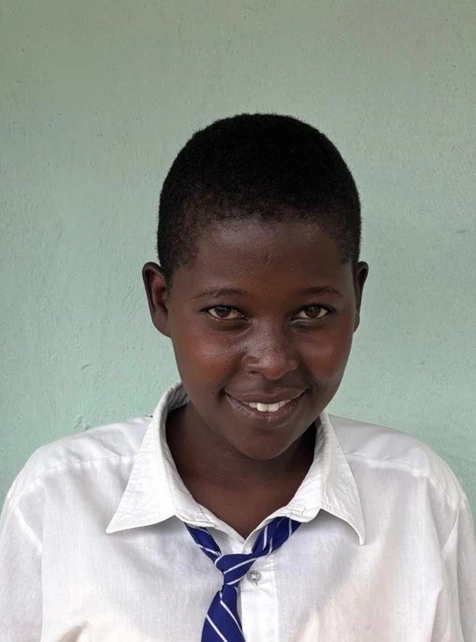 Simore Pere (Fully sponsored)