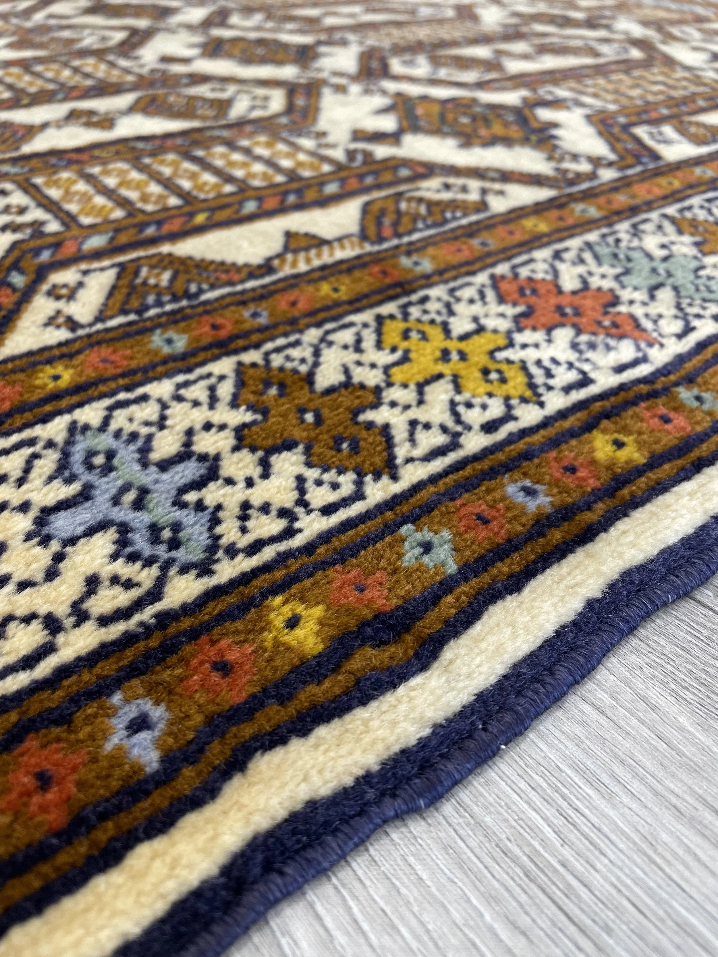 Handmade 4x3 Turkoman vintage rug made with wool