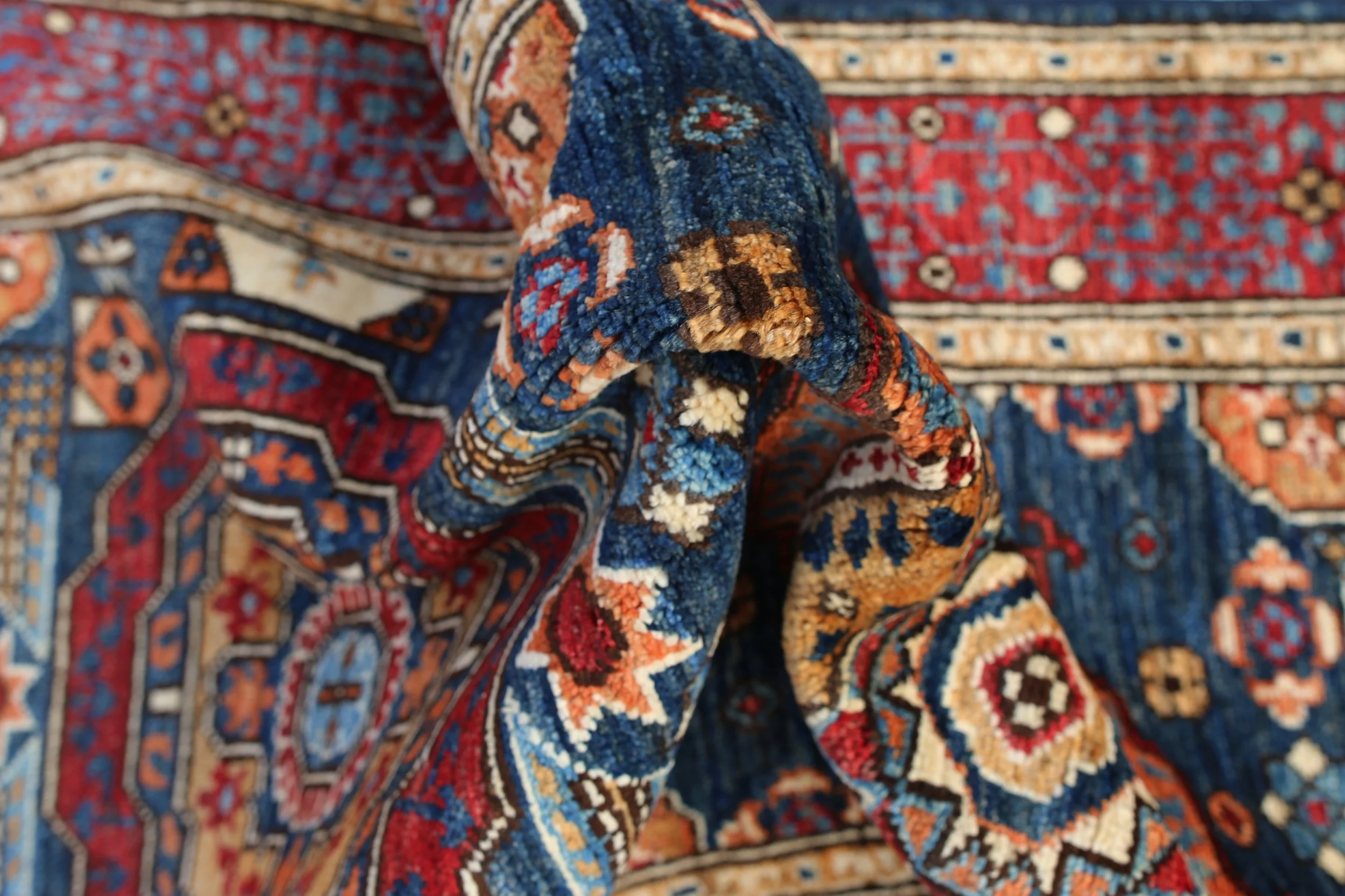 mamluk-royal-blue-wool-rug-runner-kr495.JPG