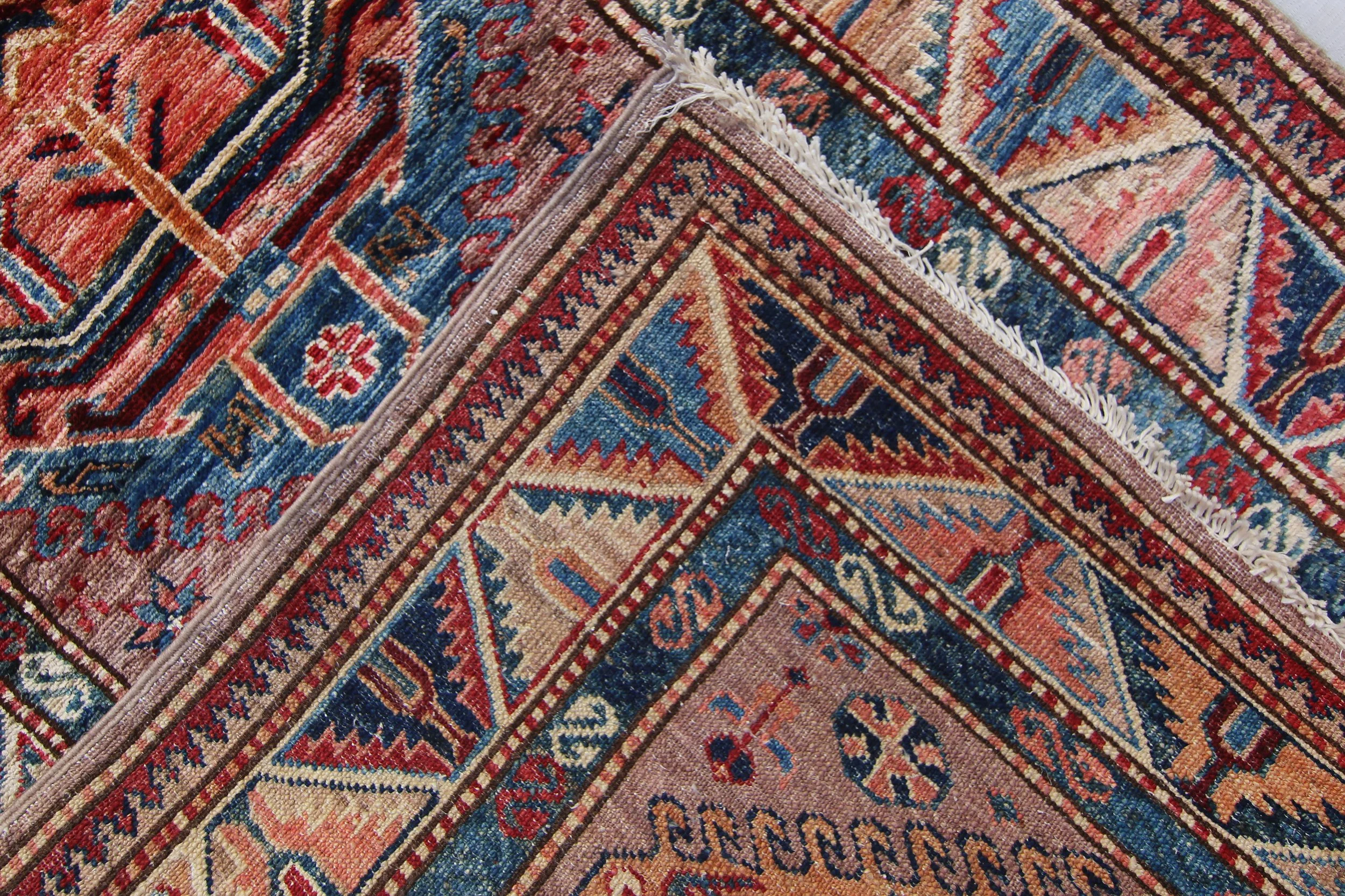 8-ft-modern-tribal-rug-runner-kr501-knots.JPG