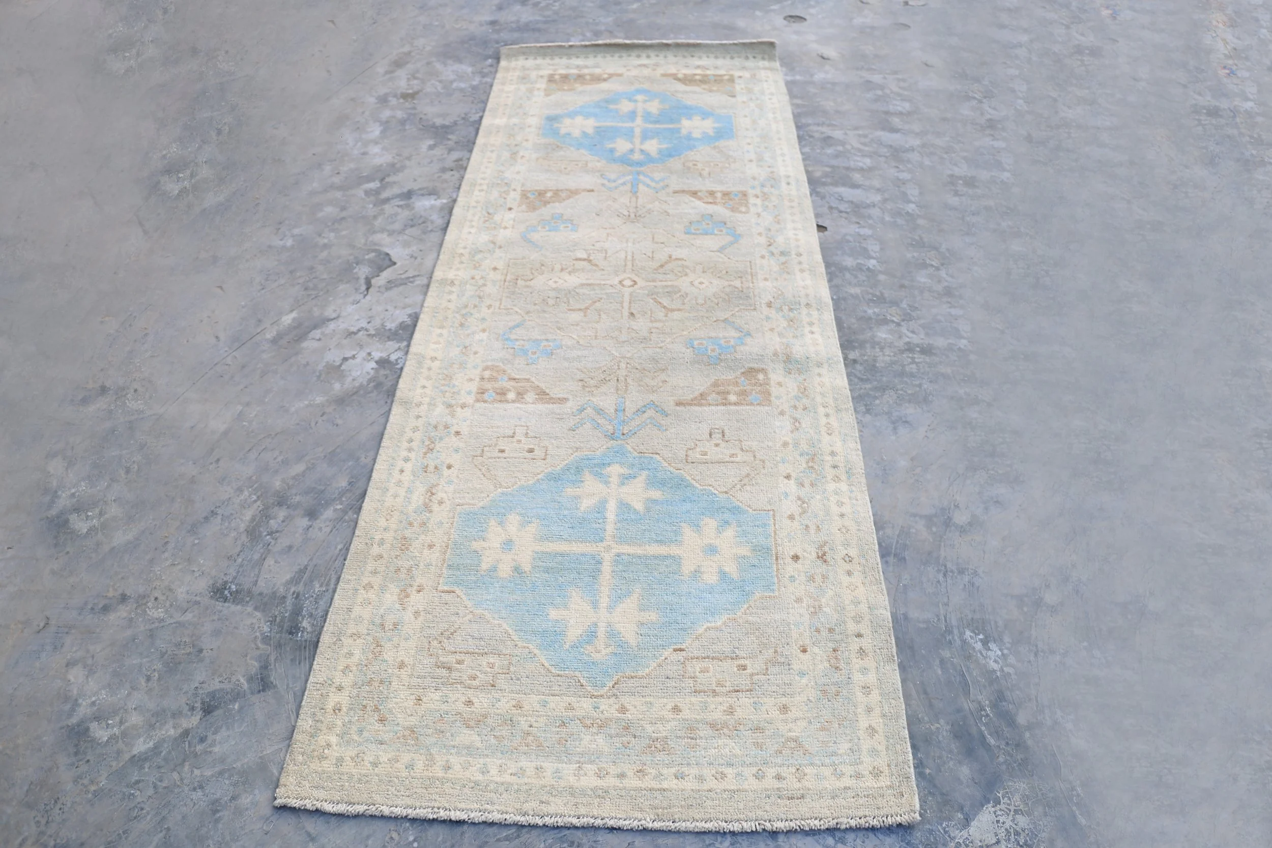 handmade-oushak-neutral-wool-rug-runner-kr502.JPG