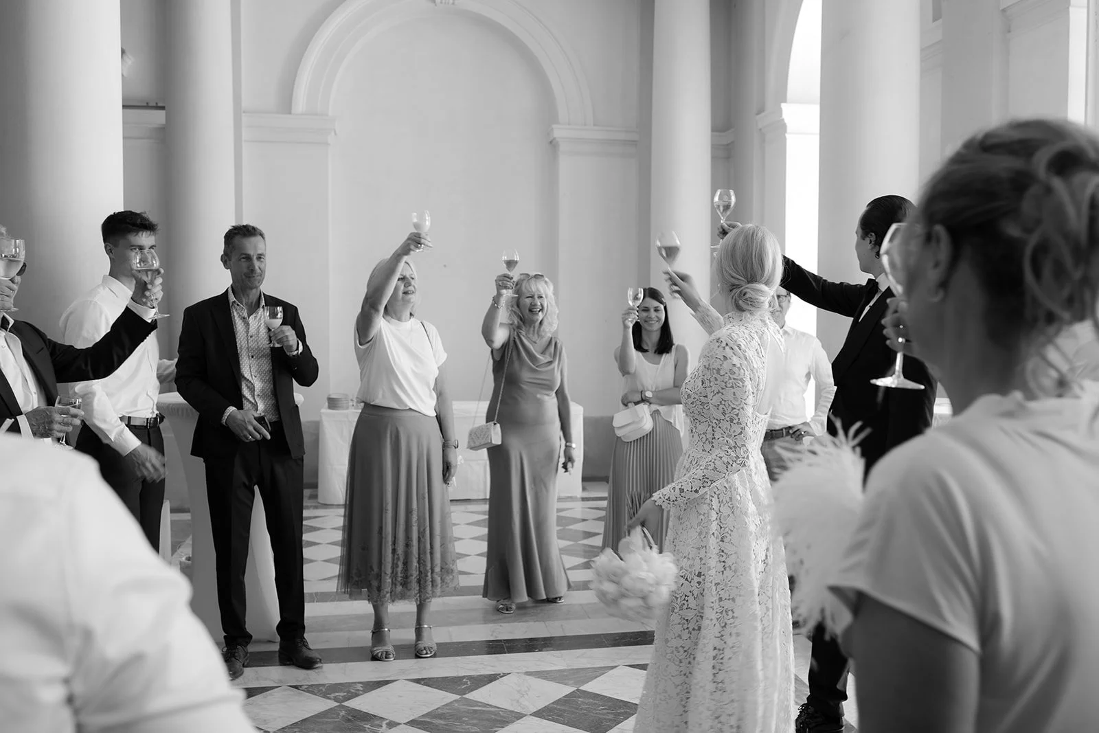 aliceelma-castle-wedding-33.jpg