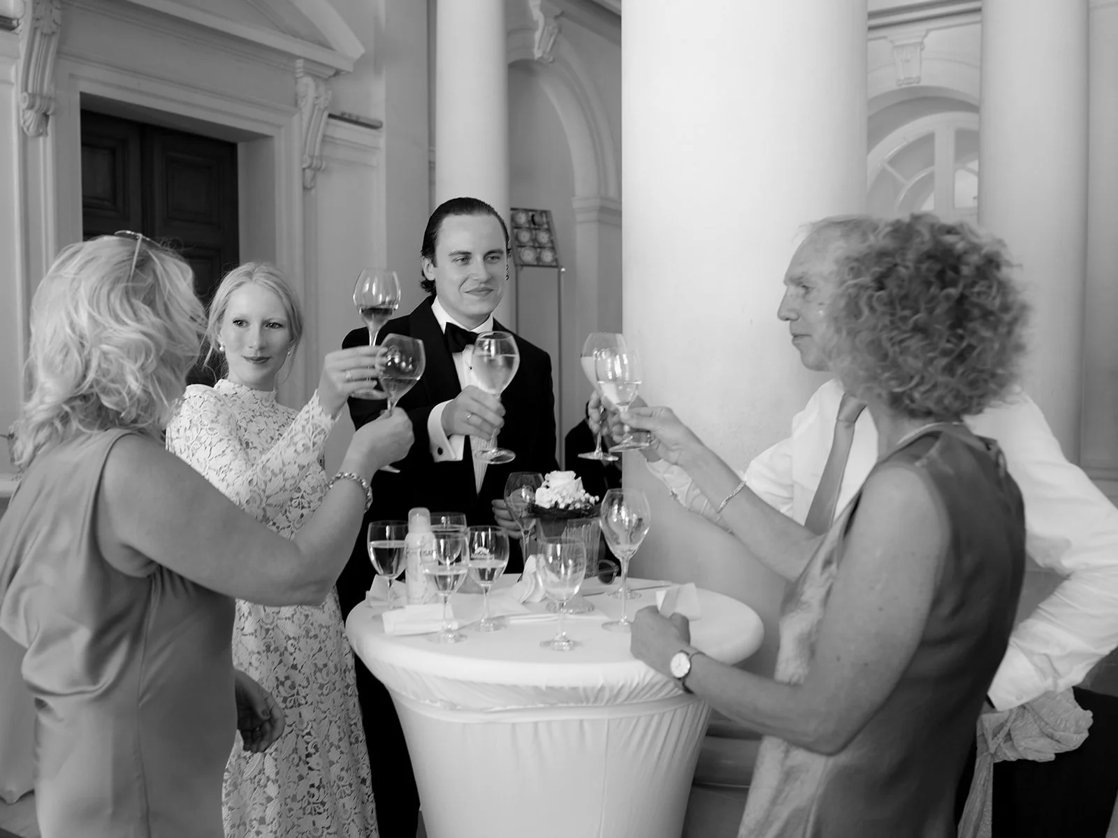 aliceelma-castle-wedding-41.jpg