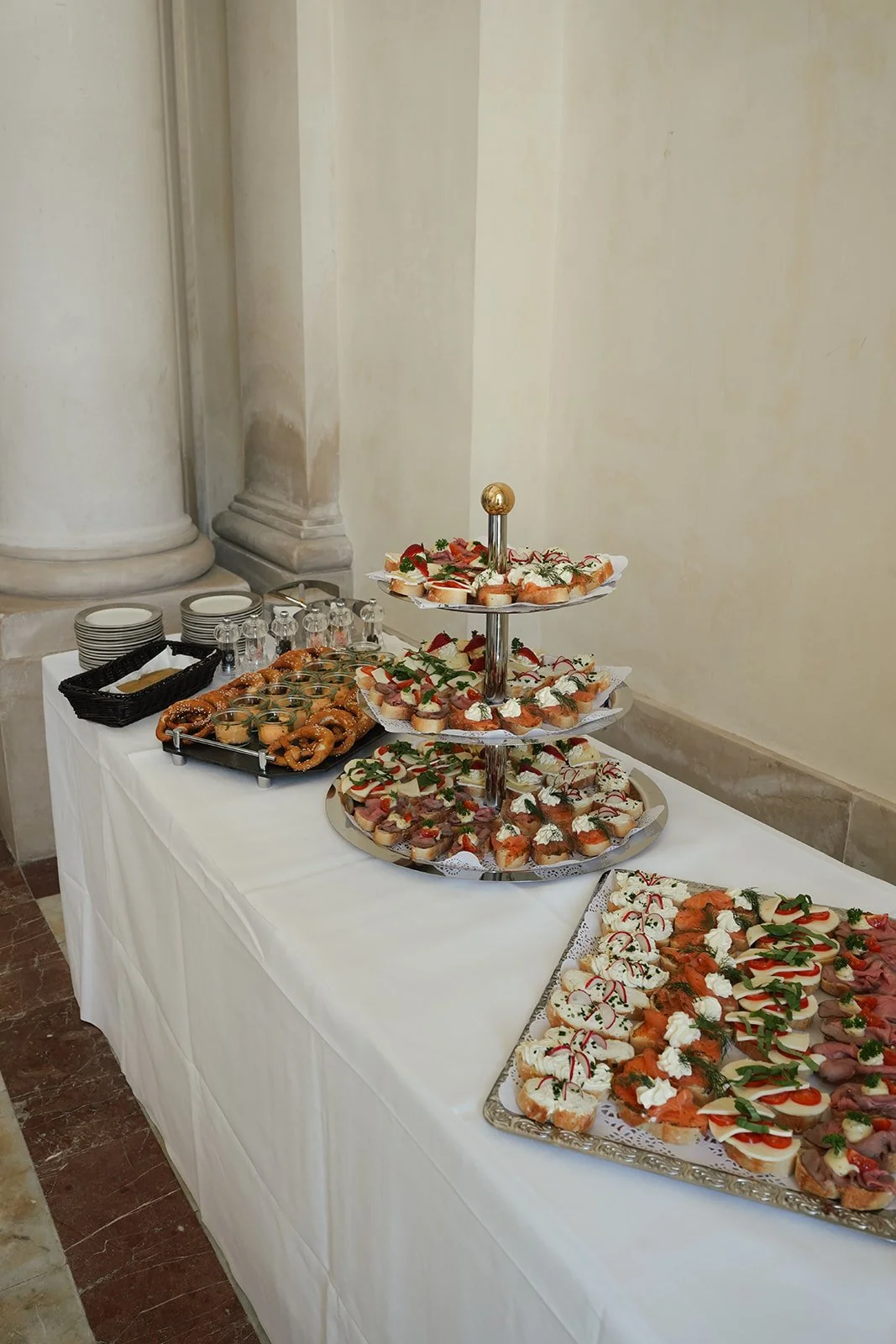 aliceelma-castle-wedding-38.jpg