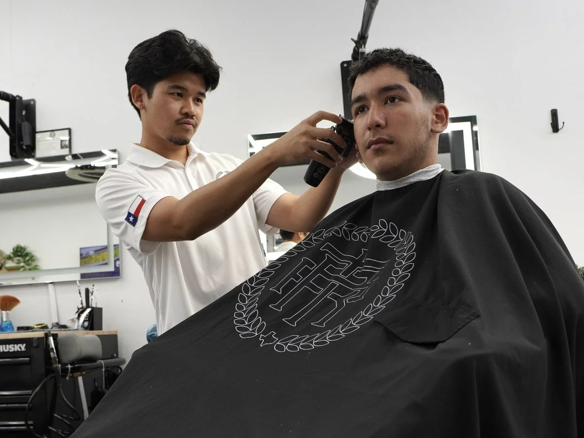 How Often Should Men Get a Haircut in Sugar Land?