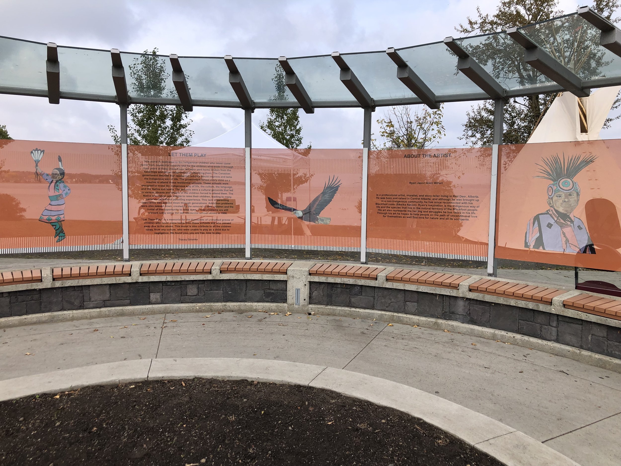 1-Indigenous mural at Sylvan Lake on National Day for Truth and Reconciliation 2023.jpg