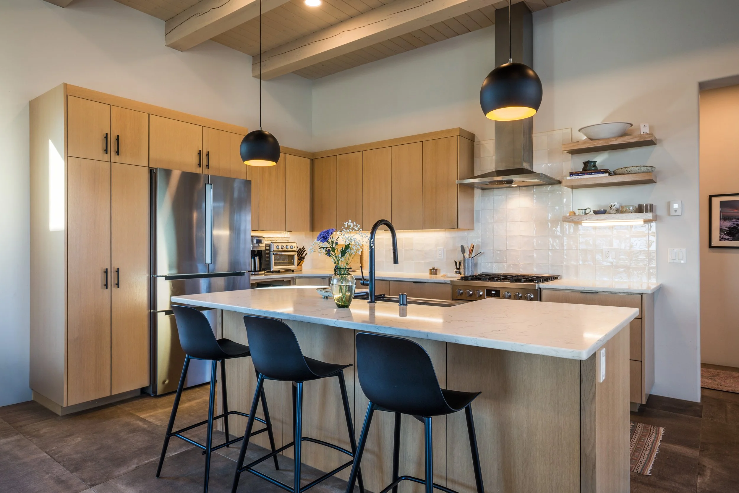 FOTOVAN.com_(017) 177 Upper Colonias_.jpg